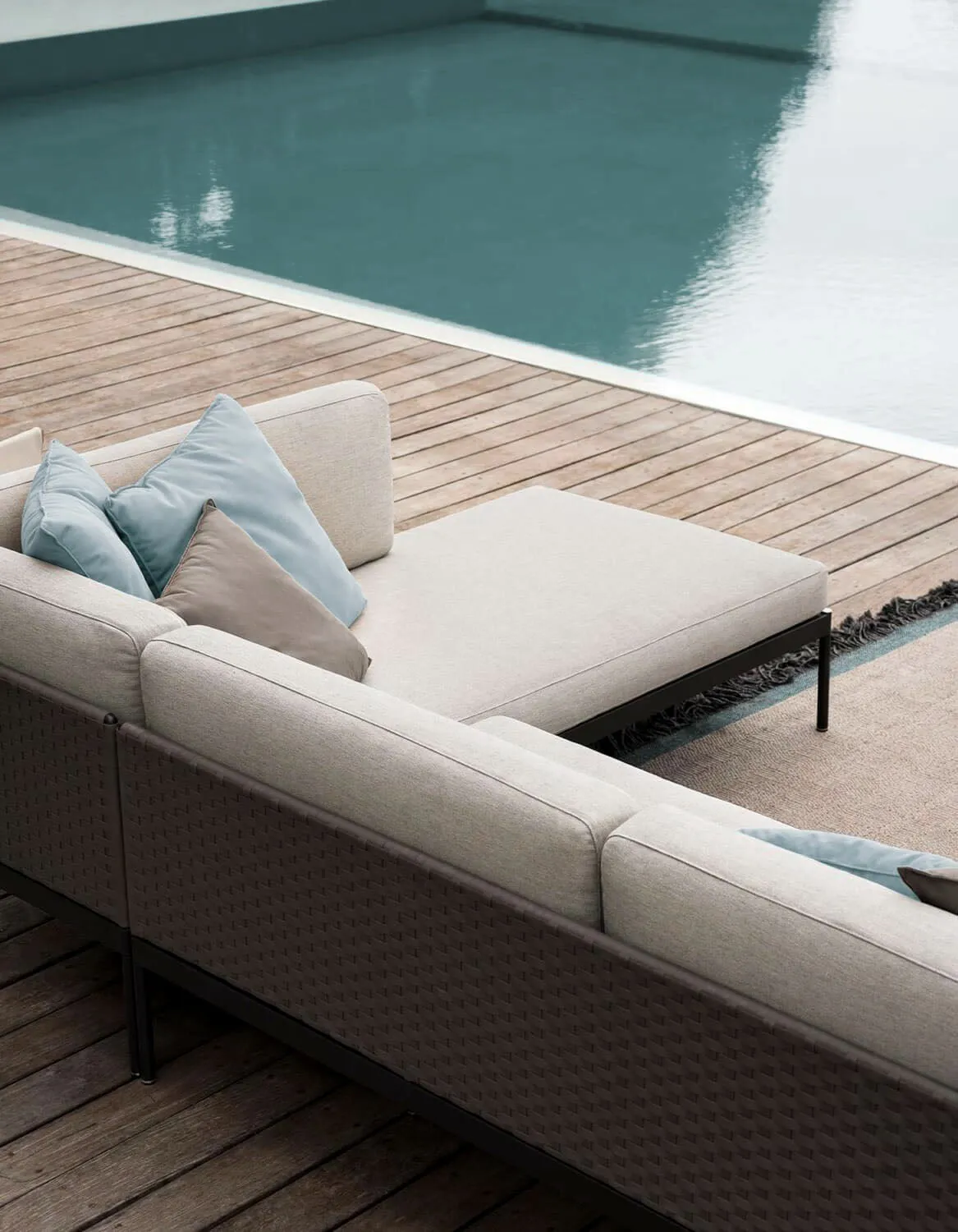 Basket Outdoor Sofa