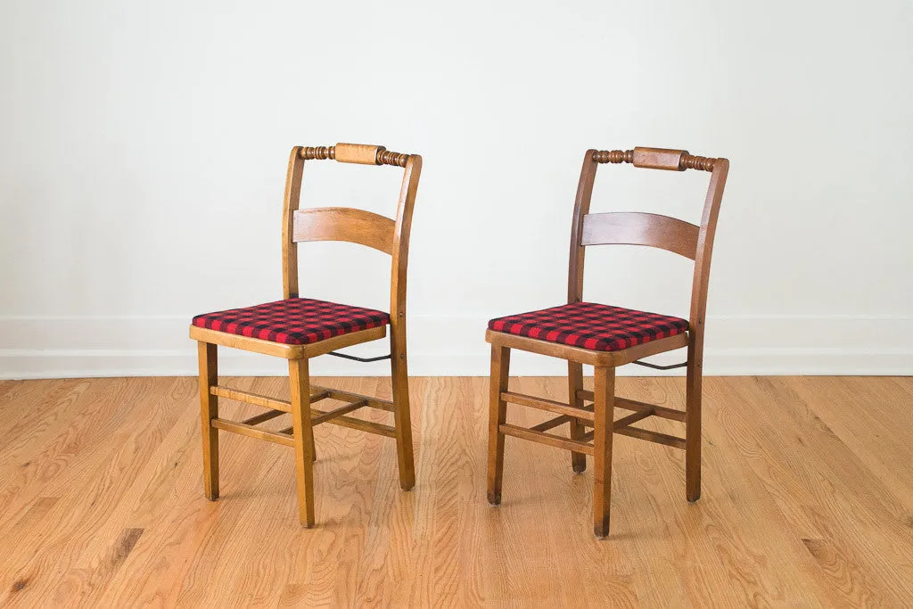 Buffalo Plaid Folding Chairs