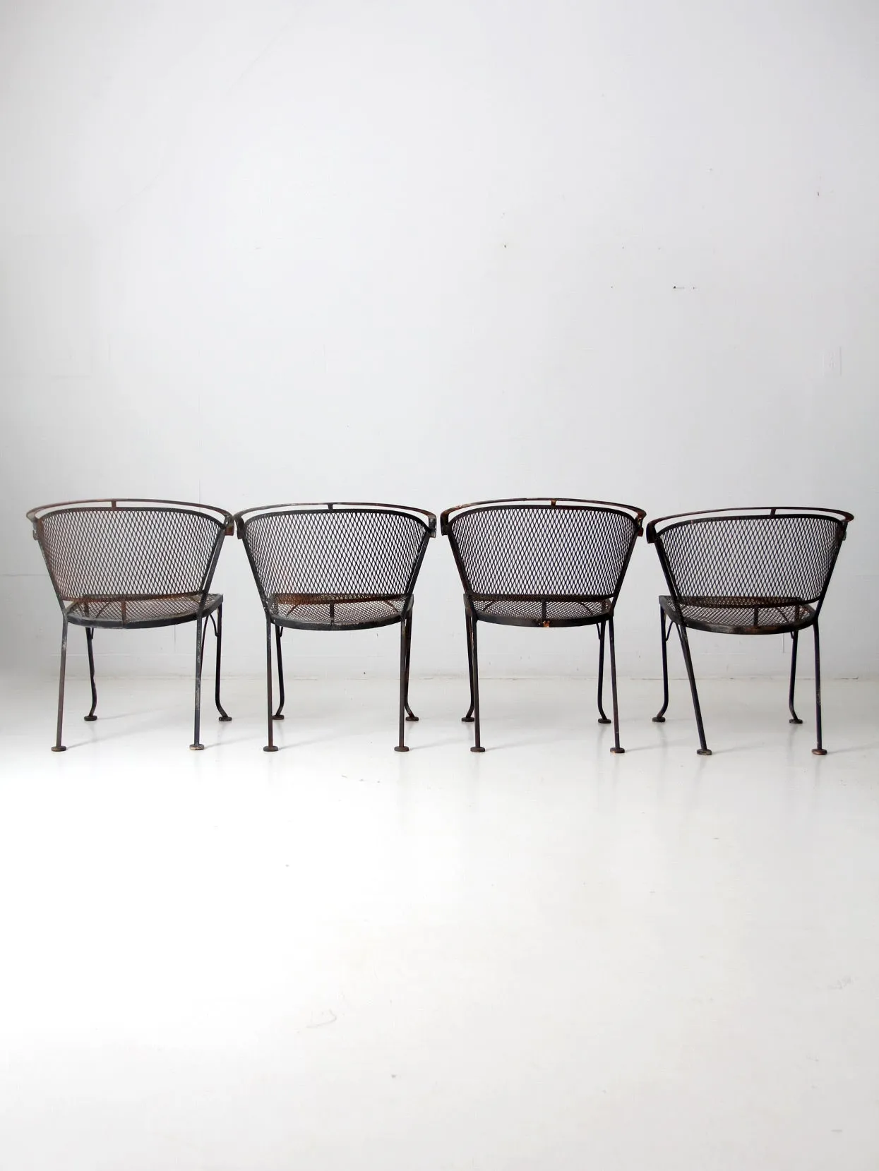 mid-century iron patio chairs set/4