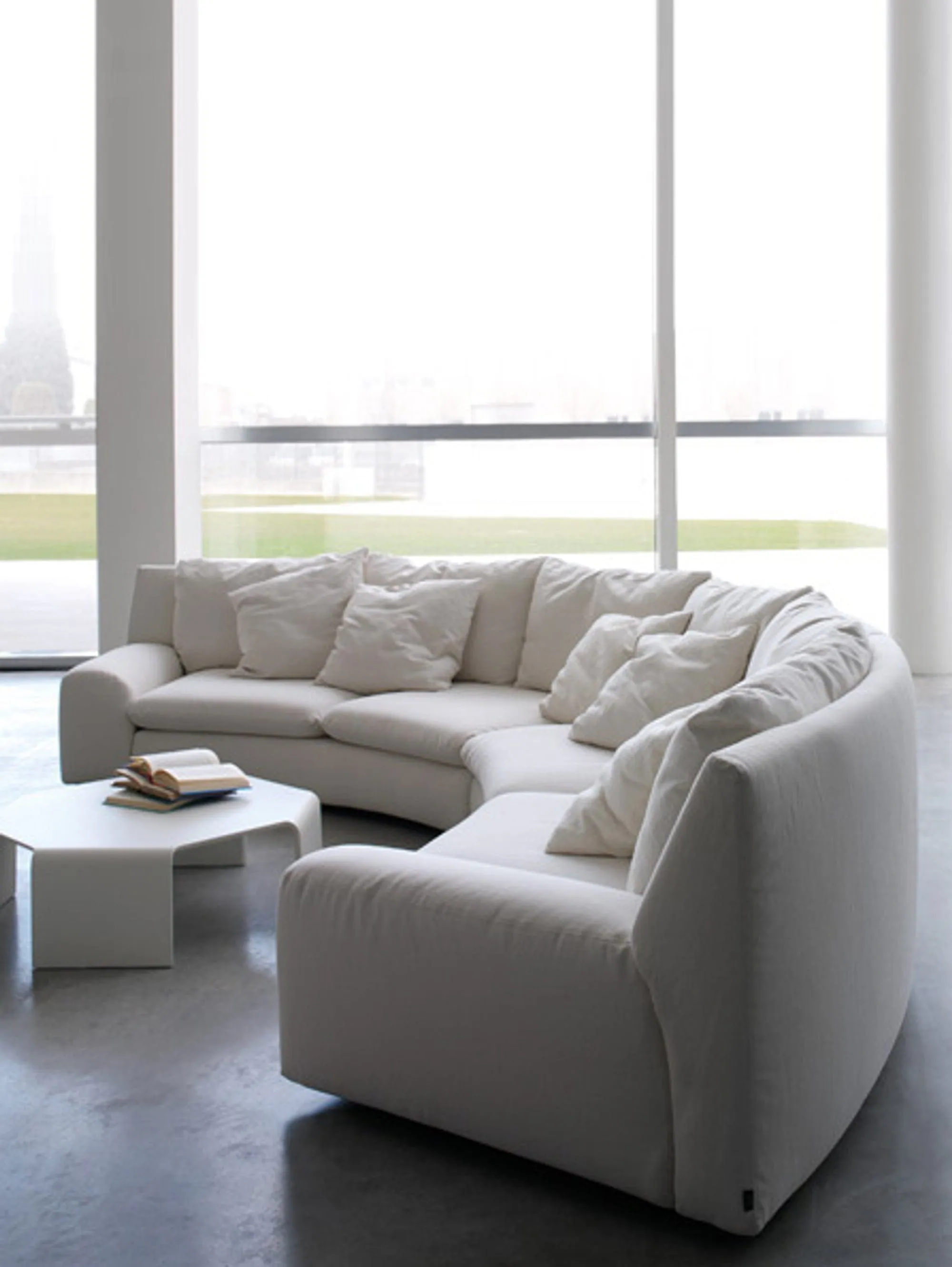 Naomi Sectional Curve Sofa