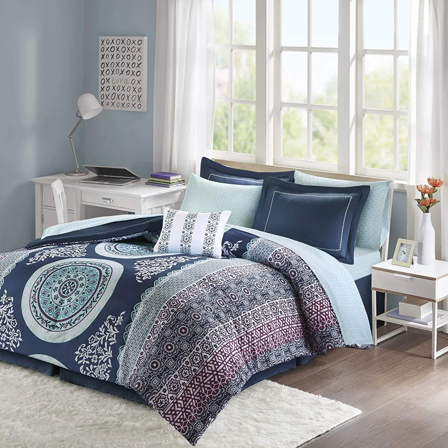 The Floral Paisley Blue Bed Set